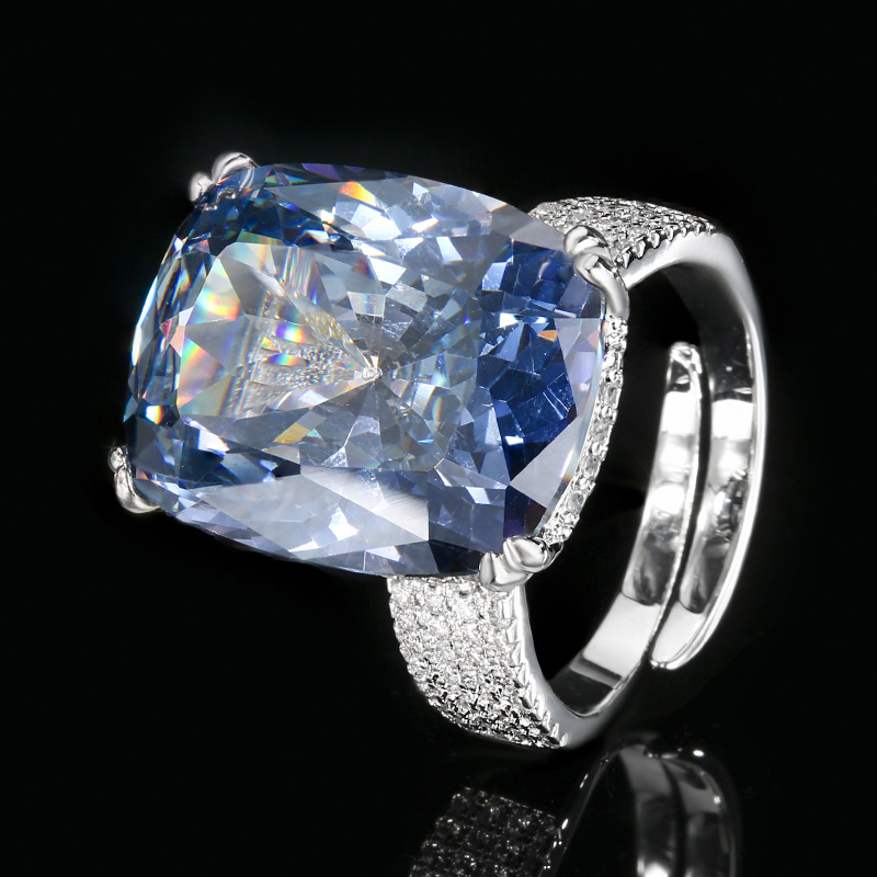 Otoño e invierno nuevo estilo Zhuangshengsheng joyería fondo de cobre chapado en oro simulación de moda blanco chapado en azul anillo femenino piedra 15*20