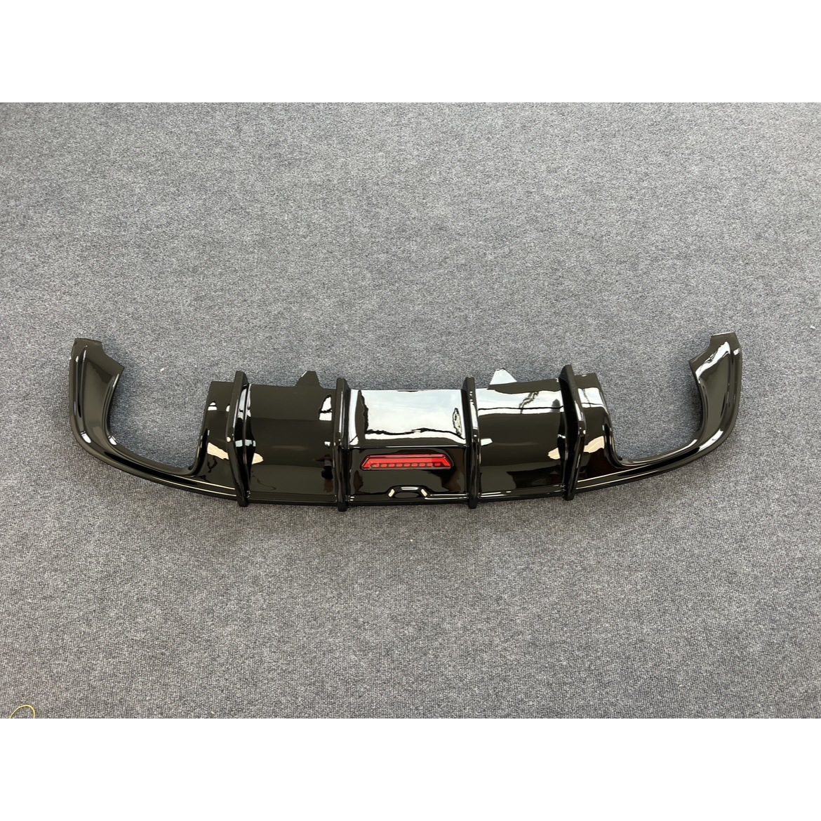 Suitable for 17-20 Models of Audi A5.S5, Rear Lip with Lights, Horizontal Light Bar, Rear Diffuser, Rear Surround with Four Exhaust Tips