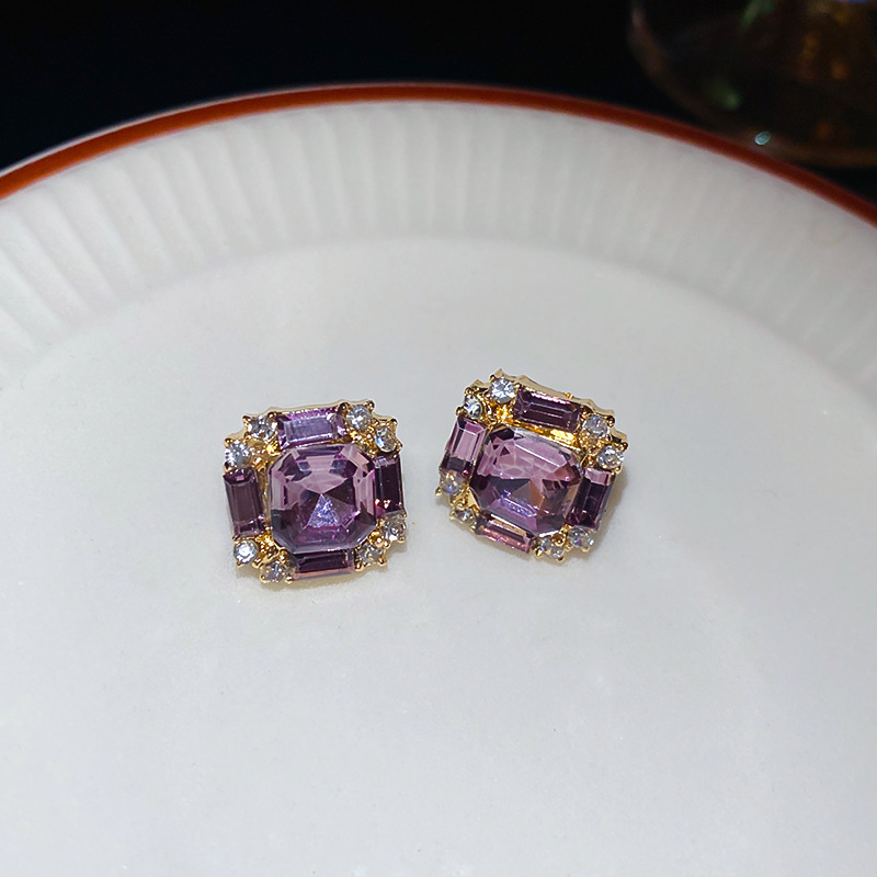 Orecchini a cerchio quadrati con diamanti intarsiati in argento, semplici e versatili, da donna, con temperamento di nicchia, leggeri, di lusso e di alta gamma_voghion.com