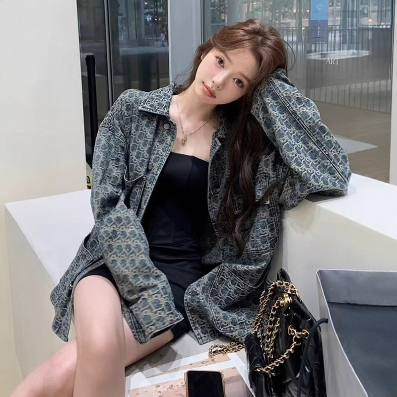 2027 Spring and Autumn New Denim Jacket Retro Korean Style Elegant Women's Unique Design Casual Loose Slimming Jacket 2027 Spring and Autumn New Denim Jacket Retro Korean Style Elegant Women's Unique Design Casual Loose Slimming Jacket