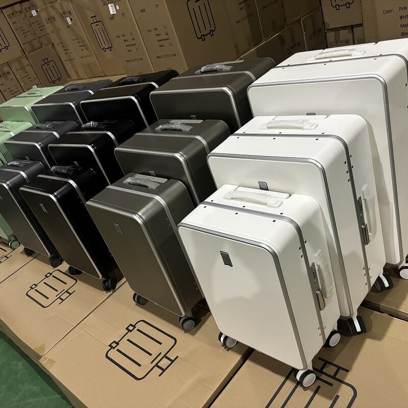 Spot Wholesale Full Pc Aluminum Frame Trolley Suitcase 18/20/22/24/26/28//30/ 32inch Suitcase