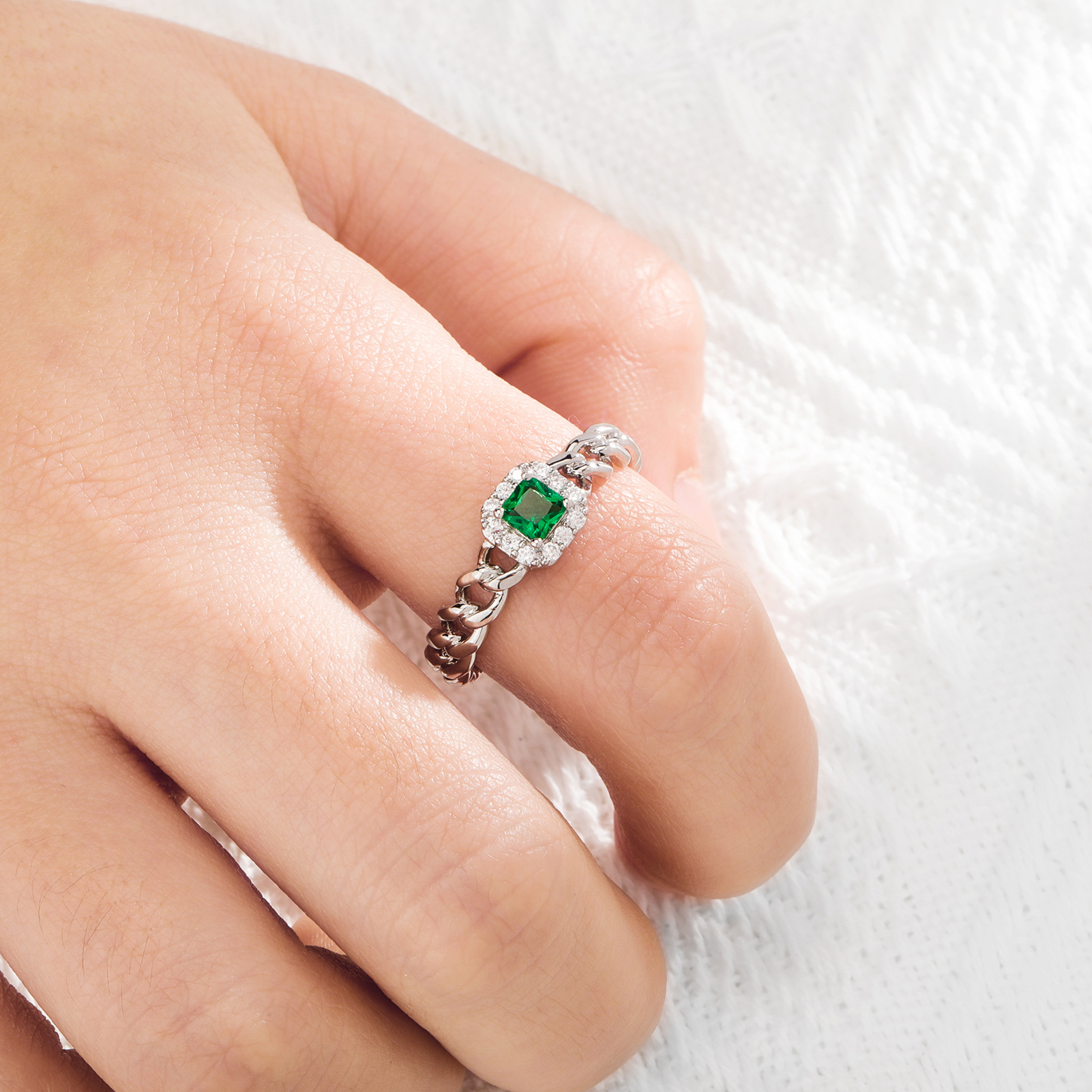 French Retro Emerald Zircon Cuban Chain Ring For Women Gold_voghion.com