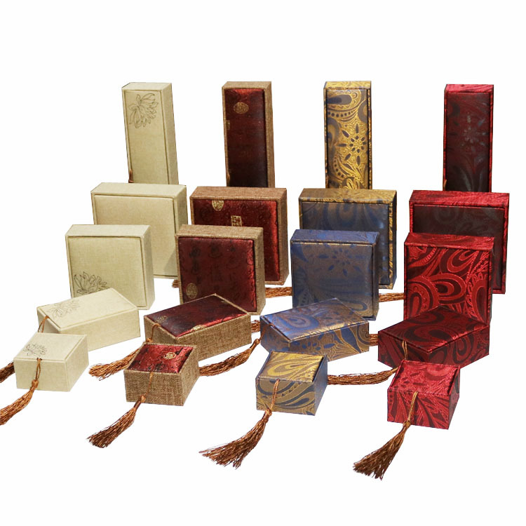 新品新品流苏麻布手串佛珠手链盒珠宝首饰品包装盒手镯盒挂件项链