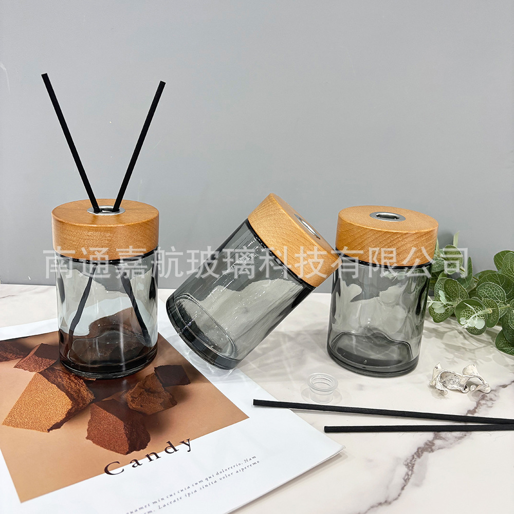 Venta al por mayor 300ml gris simple botella de vidrio cilíndrico transparente recipiente especial de aromaterapia sin fragancia de fuego botella vacía de expansión de fragancia