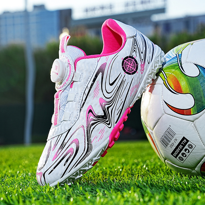 Tenis de Fútbol Infantil de Gamuza y TPR Caña Baja para Césped Natural y Sintético