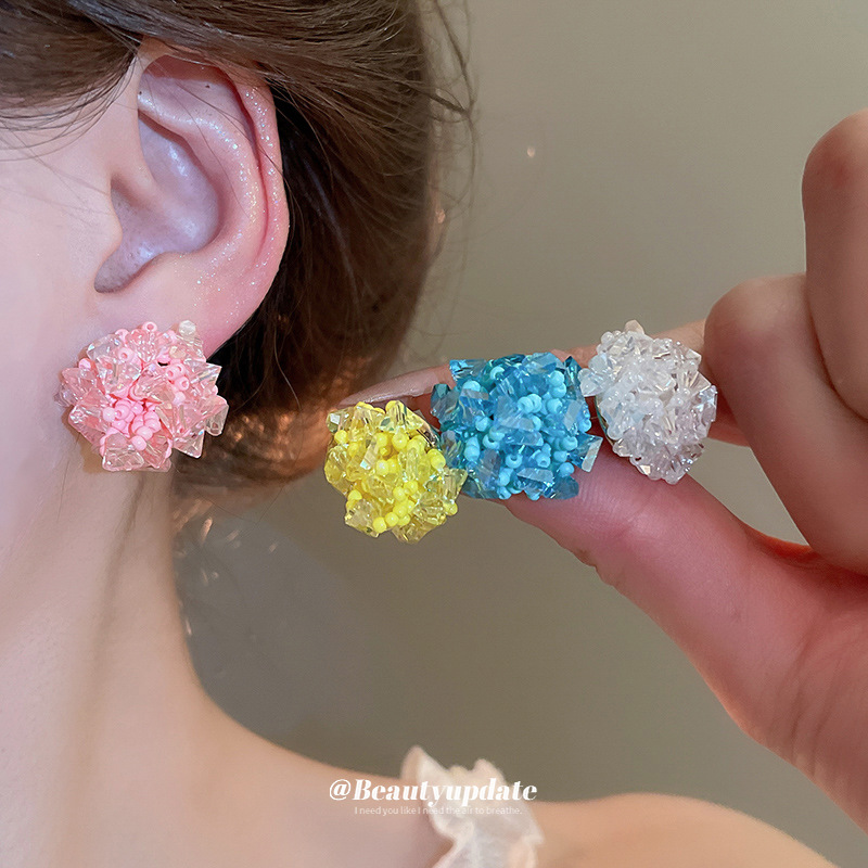 Pendientes de tejido de cristal de flor redonda de aguja de plata Pendientes de todo fósforo de viaje Pendientes de temperamento de moda femenina Sensación de nicho de alto nivel