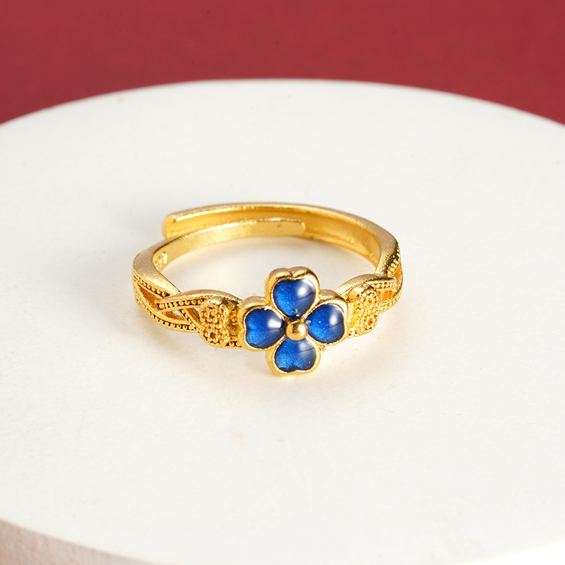 Anillo de flores de cuatro hojas de oro de arena tendencia de moda femenina no se desvanece lujo ligero de alta sensación pulsera joyas accesorios de mano