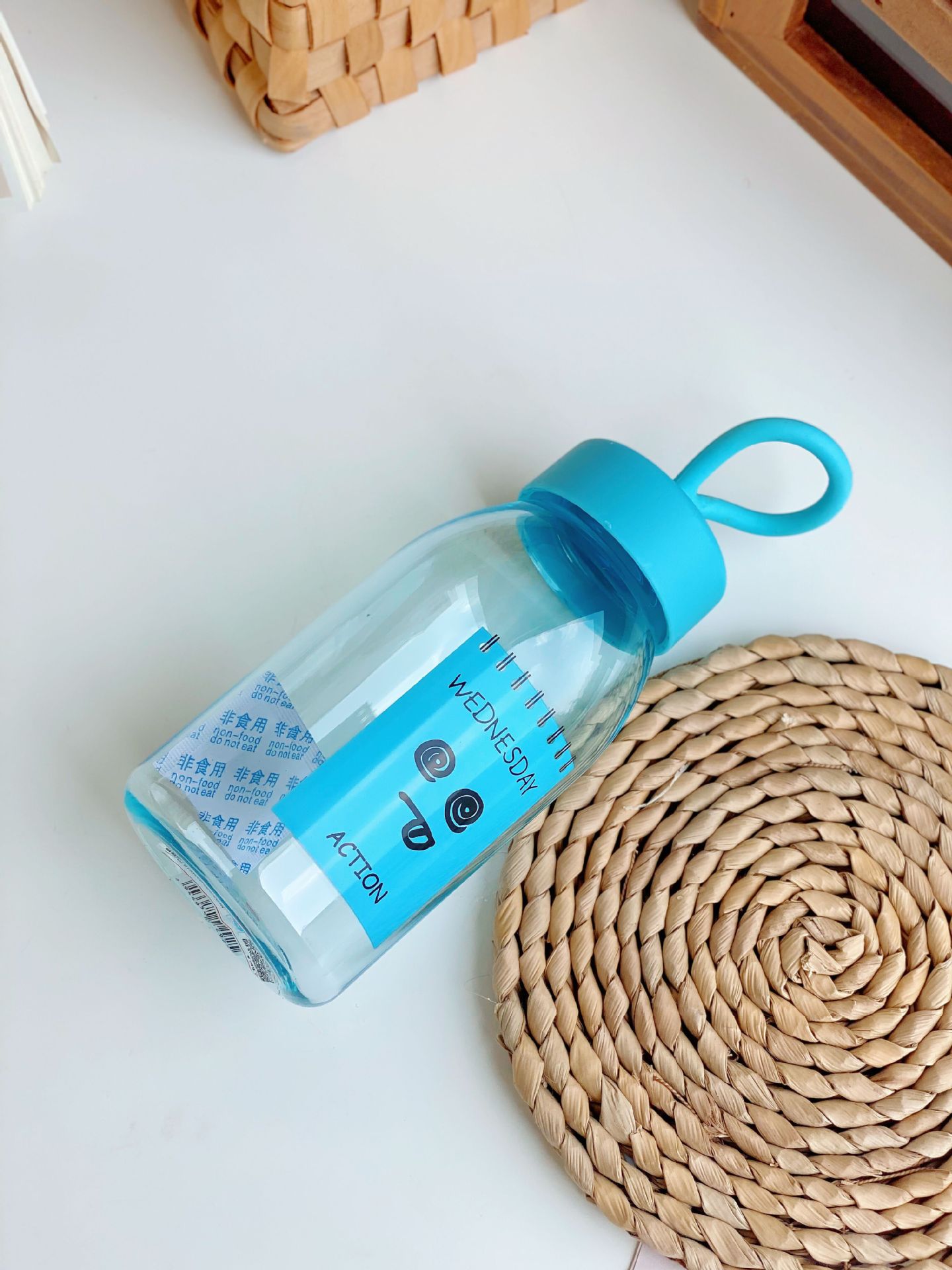 Cada 5 Yuan taza de cerámica taza de liquidación cantidad de stock no es mucho taza de café taza de agua taza de dibujos animados taza de desayuno