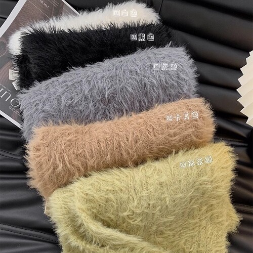 Plush scarf for women winter 2024 new Korean style versatile thickened cold-proof and warm imitation mink scarf white student