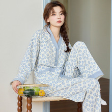 睡衣女春秋带胸垫长袖牛奶丝面料新款冬天V领日系女生外穿家居服