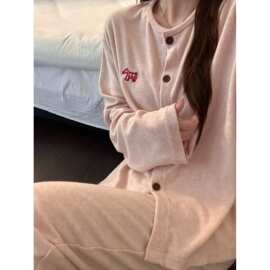 240克德绒睡衣女秋冬季保暖开衫可爱小狗绣花宽松慵懒家居服套装