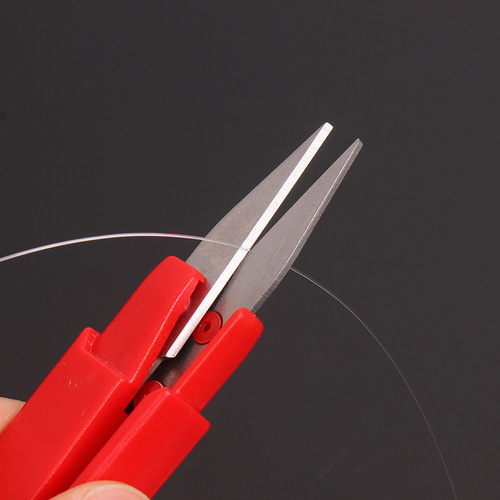 Stainless steel spring small scissors with cover, portable thread trimmer, fishing thread sewing scissors, cross stitch clothing tailor scissors