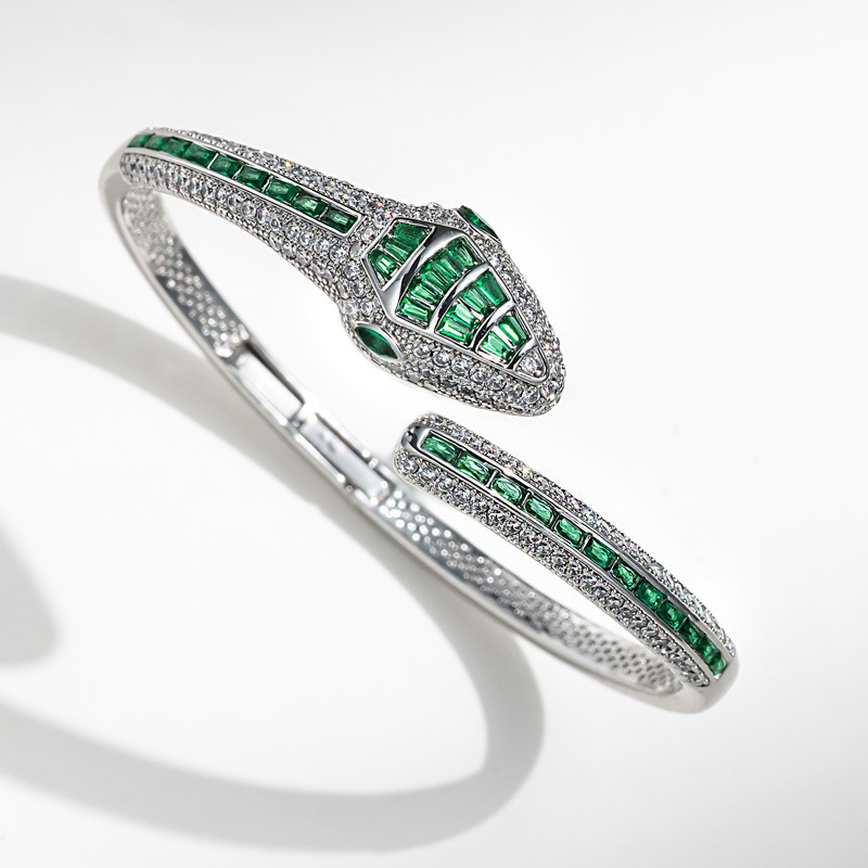 Bracelet serpent avec zircon vert et cristaux micro-sertis_voghion.com
