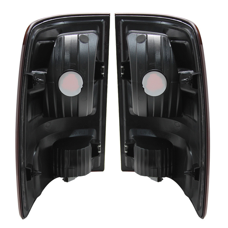 Aplicable a Dodge 2009 - 2018 Ram luz trasera modelo semi-total de halógeno original