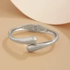 01 white k bracelet 2427