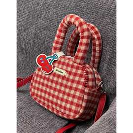 2026新款秋冬甜酷斜挎包圣诞原创手提单肩包毛毛包可爱毛绒包包女