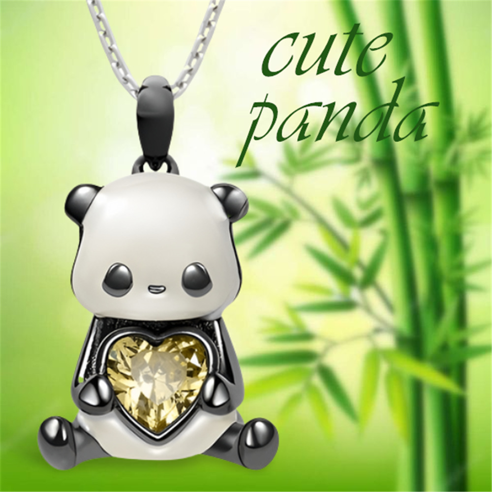 Collana con pendente a forma di panda e cuore per donna_voghion.com