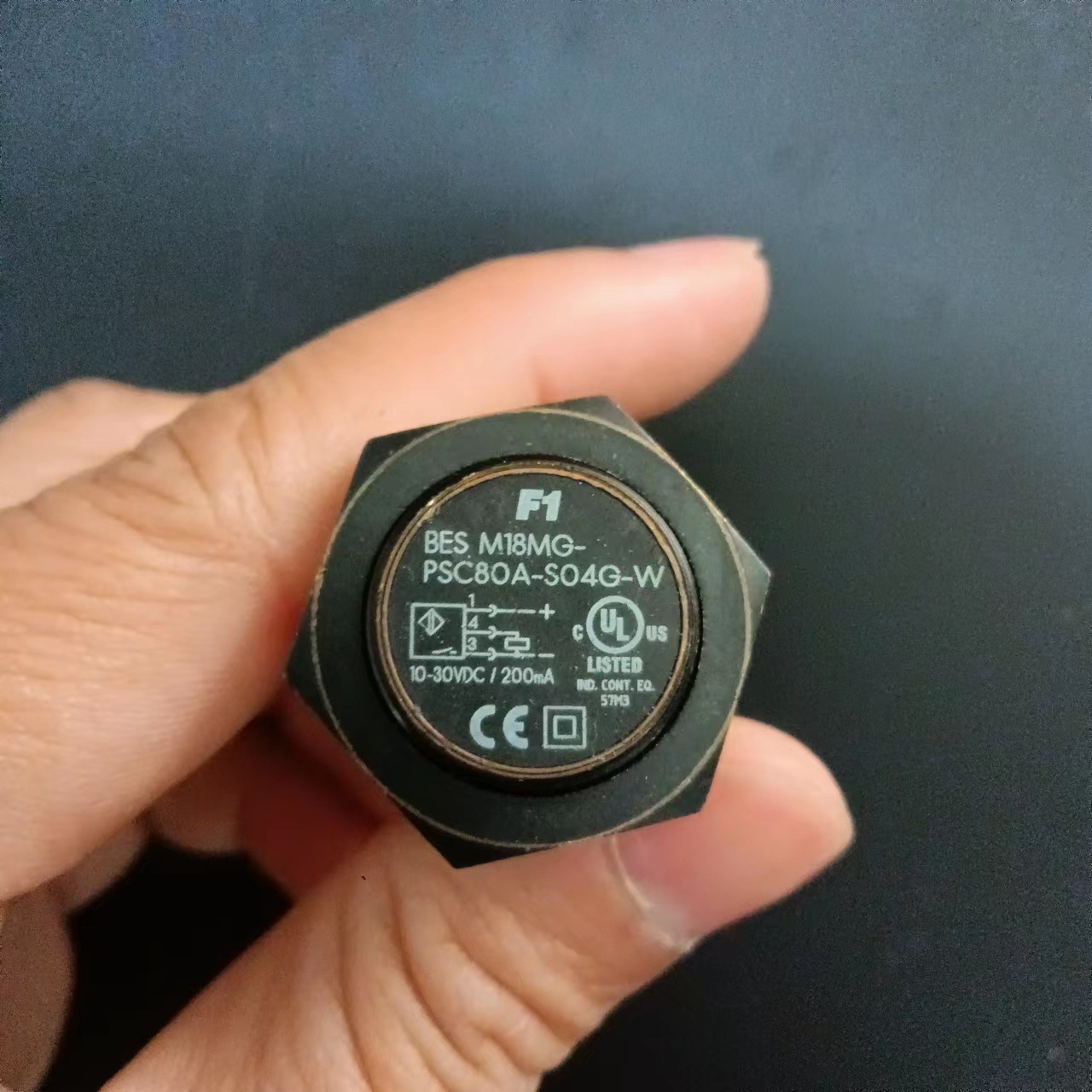 全新原装正品巴鲁夫传感器BES03WT BESM18MG-PSC8OA-SO4G-W现货