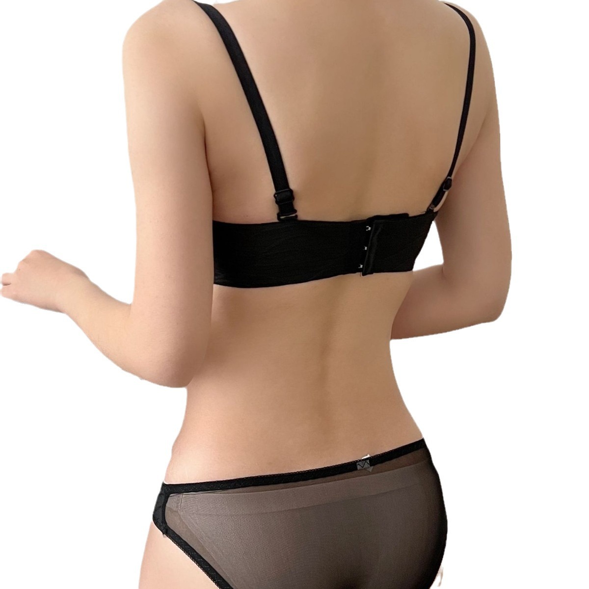 Venta directa de fábrica comercio electrónico transfronterizo sudeste asiático Vietnam Tailandia lencería niña sin tirantes dos vestidos hermosa espalda sujetador