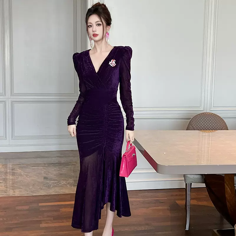 2025秋冬连衣裙女复古气质丝绒长袖修身鱼尾长裙新款礼服裙30995