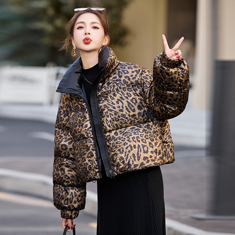 Petite Leopard Print down Jacket for Women 2025 Winter New Fashionable Stand Collar Thickened Coat Me9539