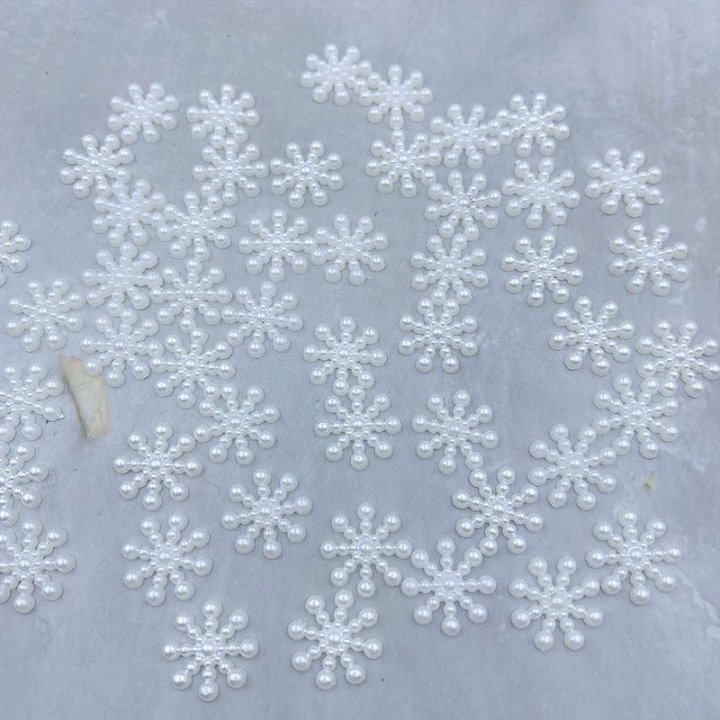ABS Imitation Pearl Flat Half Snowflake Cute KTdiy Hairpin Hair Accessories Bracelet Beaded Christmas Decoration Accessories ABS Imitation Pearl Flat Half Snowflake Cute KTdiy Hairpin Hair Accessories Bracelet Beaded Christmas Decoration Accessories