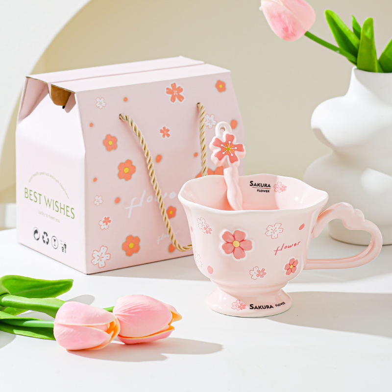 Tazas de cerezo de alto valor de cara, tazas de cerámica de oficina, tazas de agua, tazas de desayuno, tazas elegantes en línea