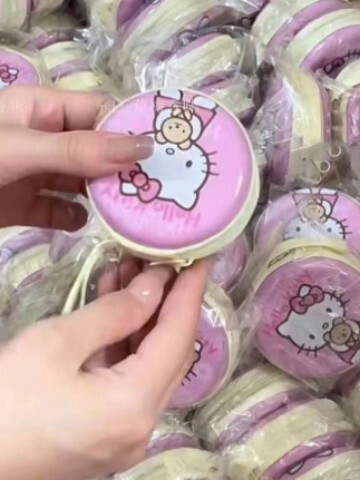 Creative cartoon cute cat change bag coin bag ins sweet cool kt cat earphone storage bag hand in hand