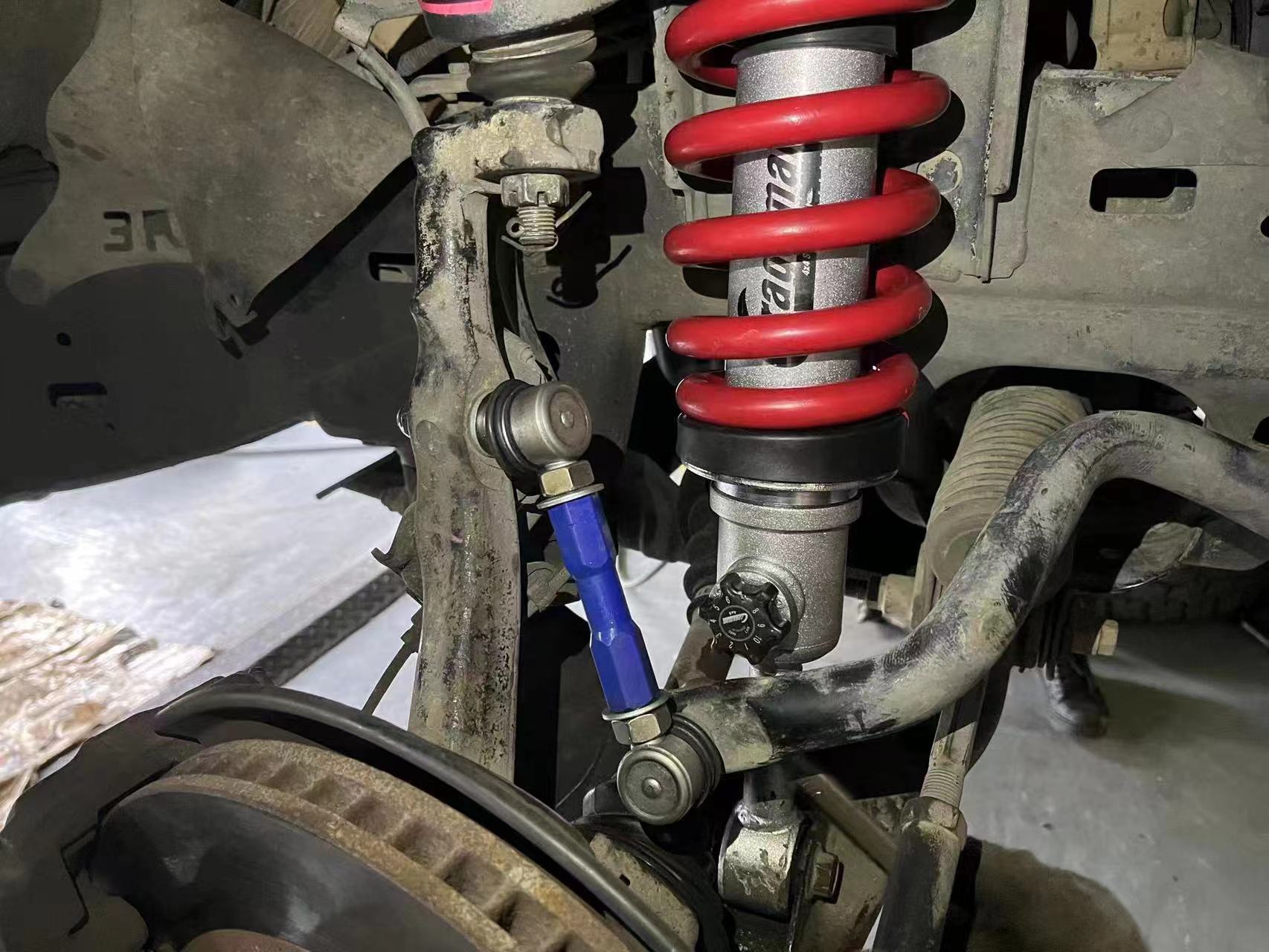 Off-Road Modified Suv Y60/Y61 Forged Small Connecting Rod Adjustable Plum String Balance Rod Modified Ball Head