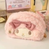 [Capacity can hold more] soft lamb [with inner layer]