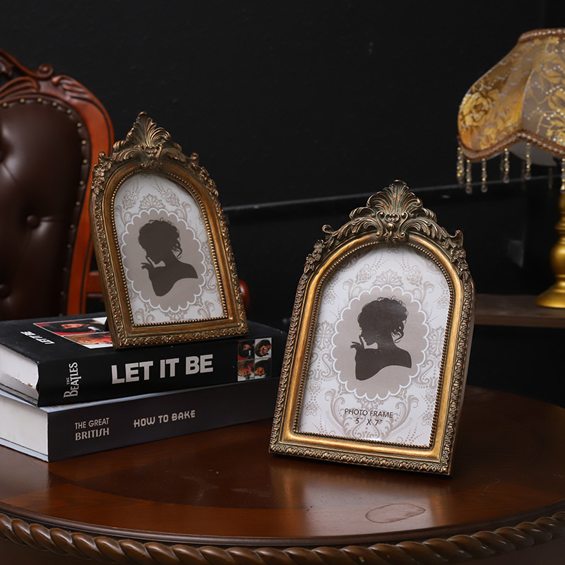 European Retro Resin Arched Lace Decorative Photo Frame Wedding Photo Frame Table Desktop Home Decoration Ornaments