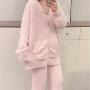 가을과 겨울 일본 귀여운 긴 귀 부드러운 지퍼 카디건 숙녀 홈 의류 잠옷 세트 도매