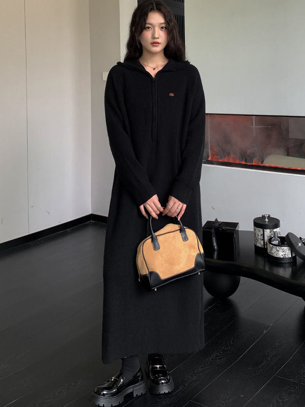 52031#实拍现货 秋冬上新/显瘦中长款直筒毛衣裙大码保暖针织裙|undefined