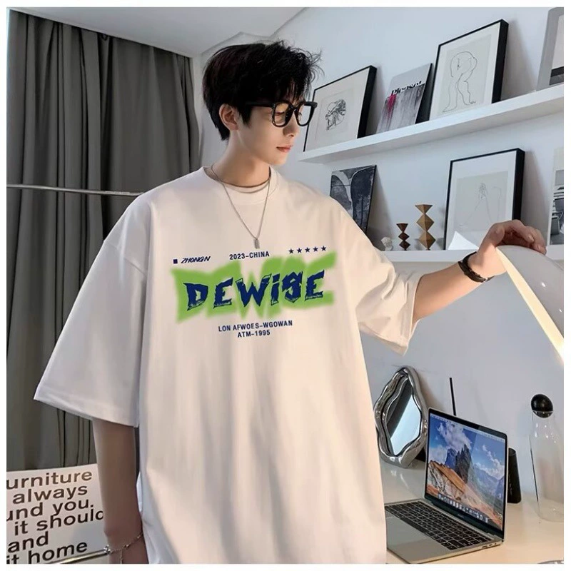 2024 новый американский ретро с принтом с круглым вырезом мужского тела Summer прилив свободный дикий рубашка с короткими рукавами