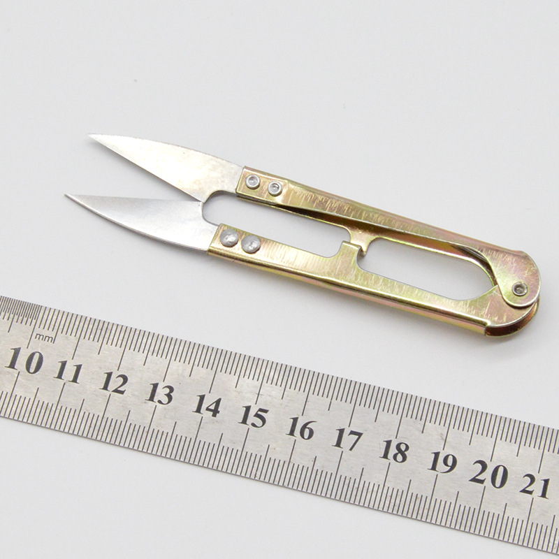 批发十字绣U形剪刀纱剪 电镀不锈钢钓鱼剪弹簧鱼线剪裁缝线头剪刀