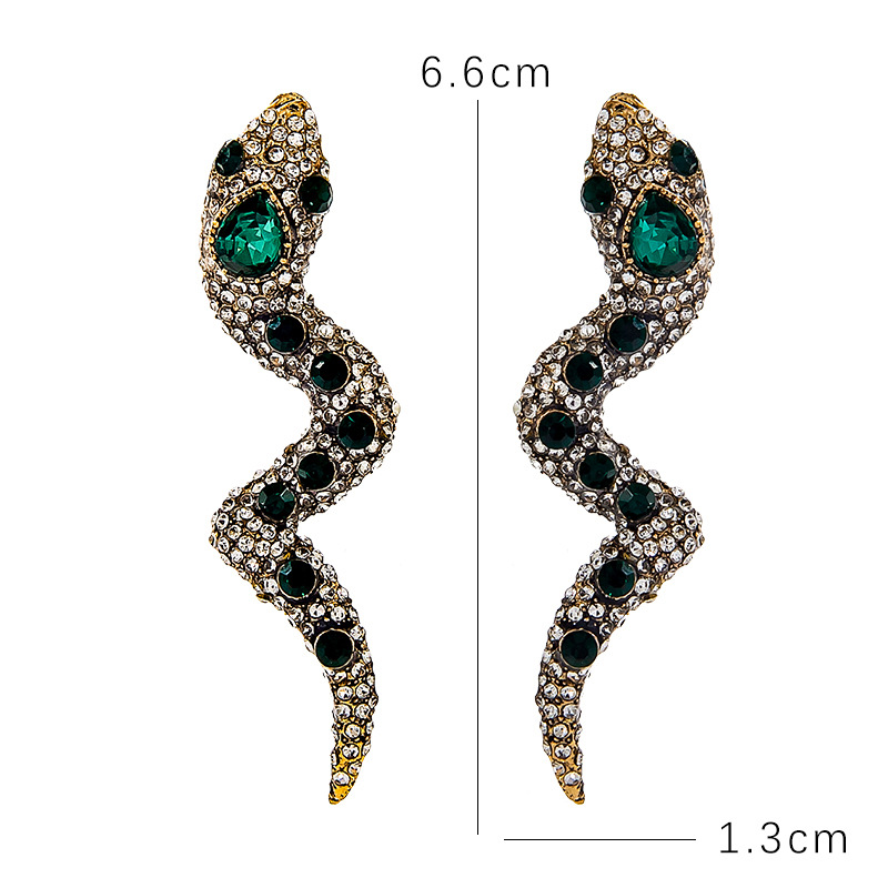 Retro Fashion Animal New Personality Creative Diamond Emerald Snake Earrings display picture 1