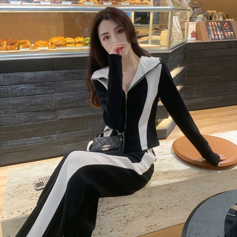 休闲运动套装女2025早秋新款洋气小众感修身卫衣阔腿裤两件套|undefined