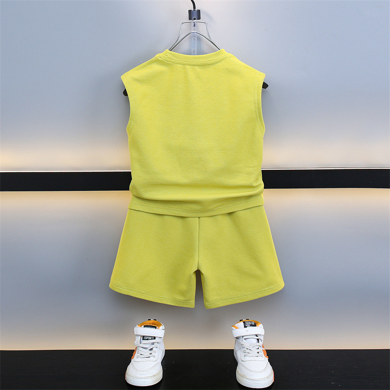 7116 Traje sin mangas para niños Ropa delgada para bebés 2025 verano nuevo estilo chaleco para niños pantalones cortos de dos piezas de moda