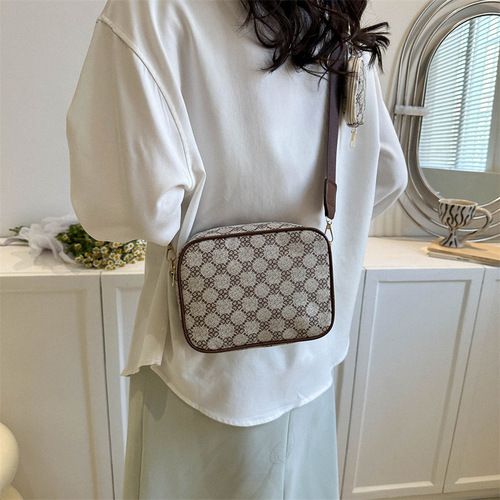 Quality Minimalist Women's Bag  New Trend Simple Casual Single Shoulder Bag Stylish Small Pendant Bag Small Square Crossbody Bag