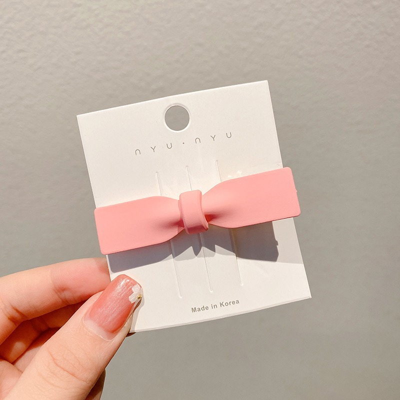 La nueva horquilla de dopamina rosa, la horquilla de flequillo lateral de alta calidad, los accesorios para el cabello de principios de primavera dulces y lindos, la pinza lateral de todo fósforo