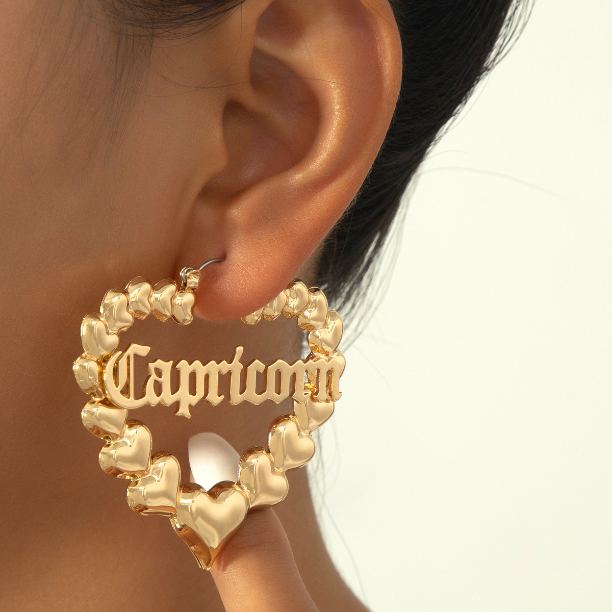 跨境速賣通貨源歐美新款十二星座心形竹節字母耳圈青島外貿耳飾廠
