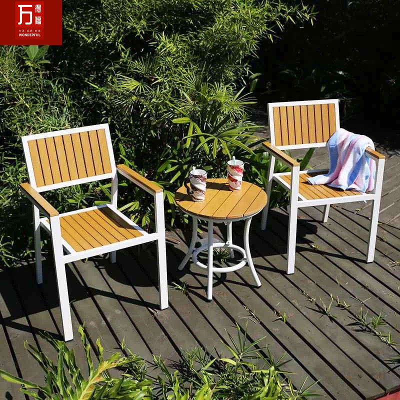 Mesa de madera de plástico al aire libre y silla combinación terraza patio al aire libre ocio balcón jardín mesa de té anti-corrosión madera impermeable mesa y silla conjunto