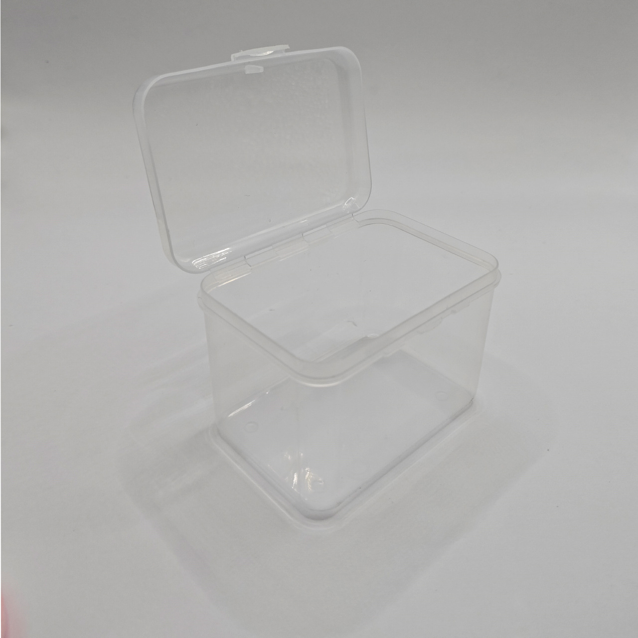 Venta caliente transfronteriza soplo de triángulo en forma de abanico polvo de miel en polvo seco polvo corto de terciopelo flocado soplo de cristal super suave maquillaje soplo