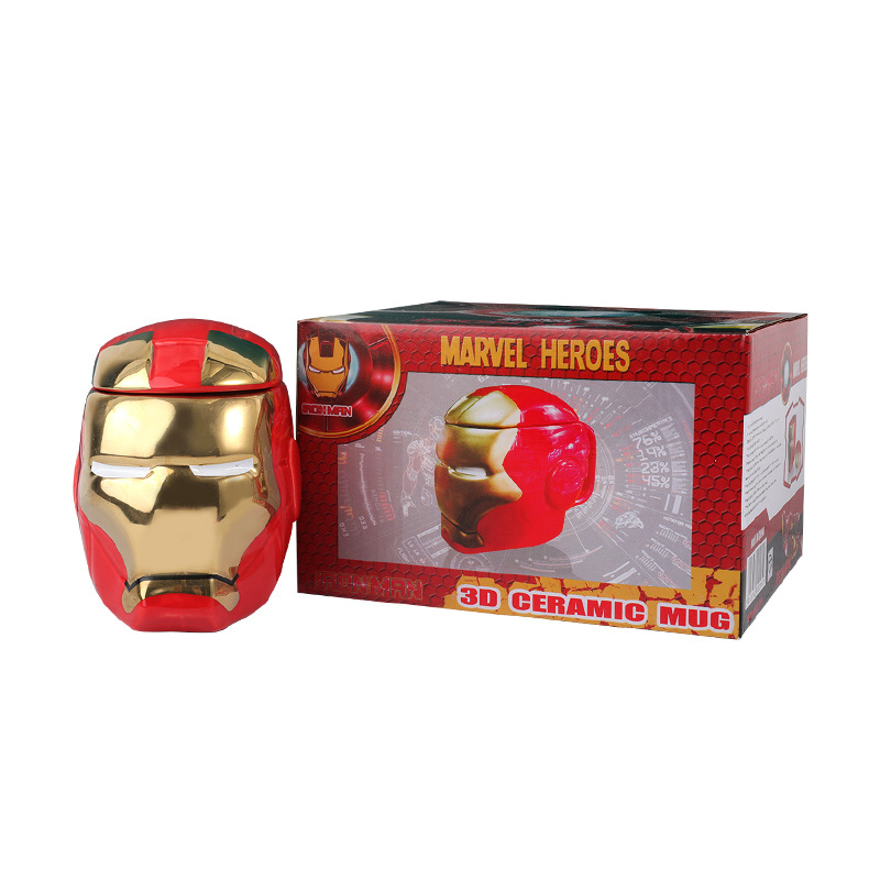 Cerámica transfronteriza Marvel Cup Iron Man con cubierta con cuchara taza Deadpool Thanos taza de agua tendencia de personalidad