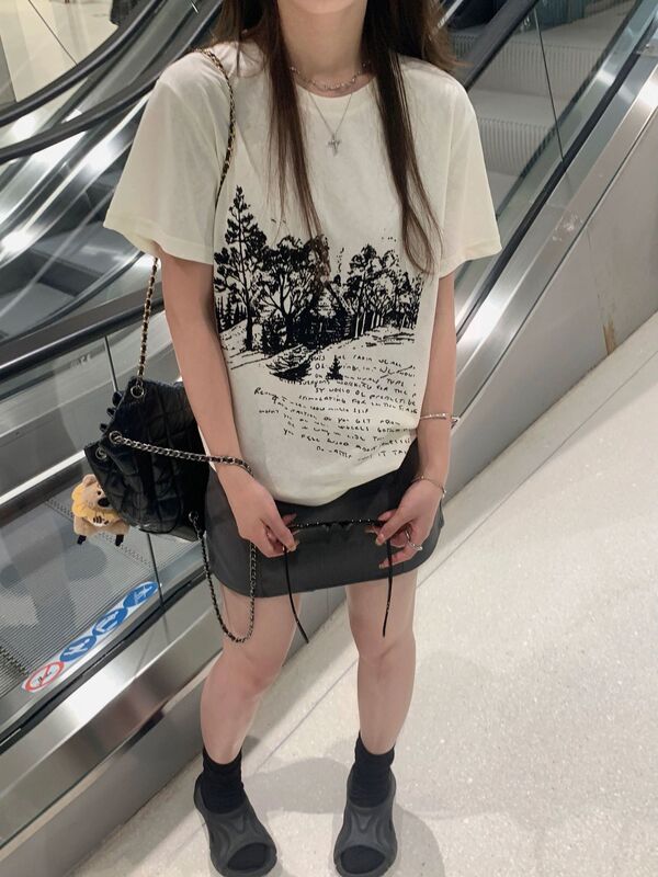 2024杏色日系レトロchi港味半袖上着半袖tシャツ女性夏デザイン小衆プリントゆるい|undefined