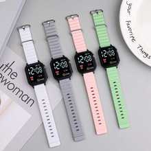 新款爱心方形LED电子手表创意海洋波浪带数字夜光手表女