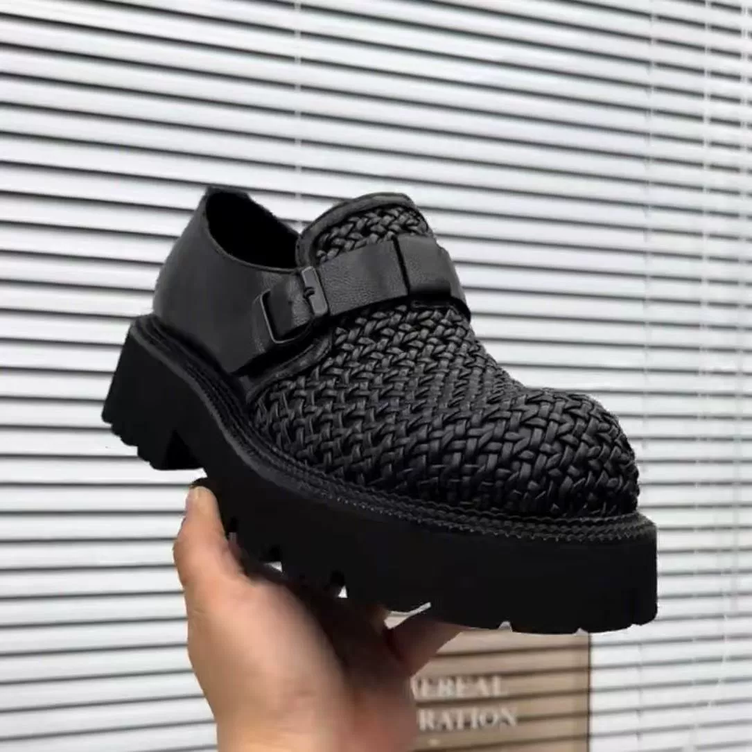 Высококлассные туфли с толстой подошной тканью ручной работы