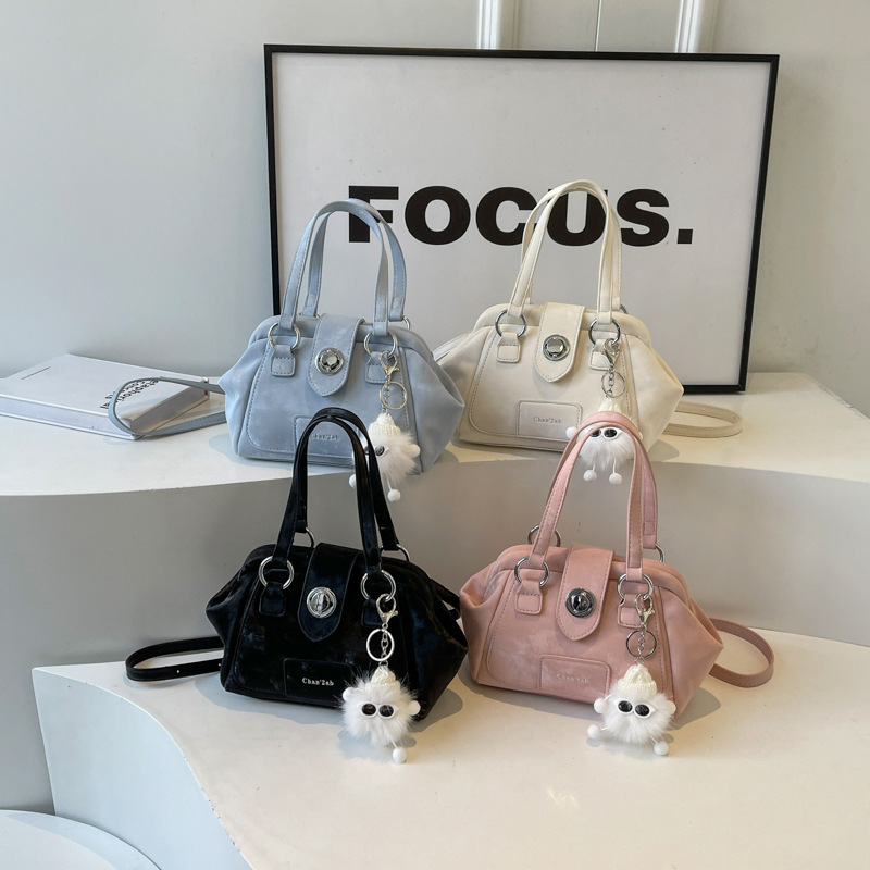 Factory Direct Sales Niche Design Bags for Women Solid Color Shell Crossbody Bag Women's New Fashion Ladies Handbag Wholesale