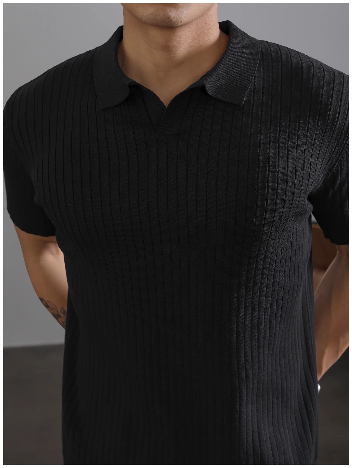 Herren Polo Shirt Strick Kurzarm Gestreift Aus Eisseide_voghion.com