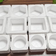 �����u���۹���ĭ������A�η����u�˶����鲣��ƿ���f��ˤ���b��